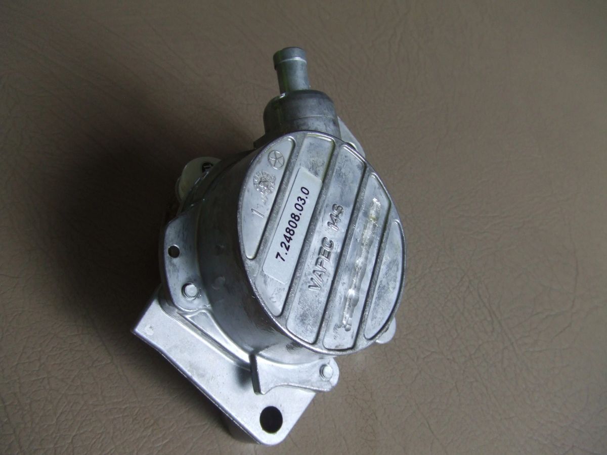 VACUUM PUMP A4 GOLF JETTA NEW BEETLE TDI ALH 038 145 101 B